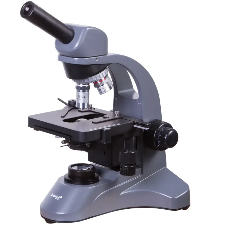 LEVENHUK 700M microscope
