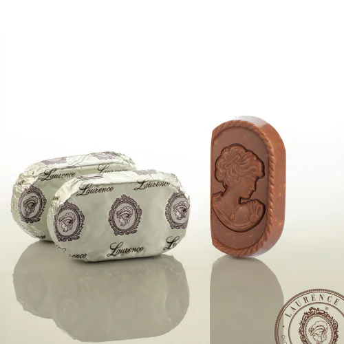 Конфеты шоколадные «Леди молочный шоколад с миндалем» (без сахара/мальтитол) LAURENCE