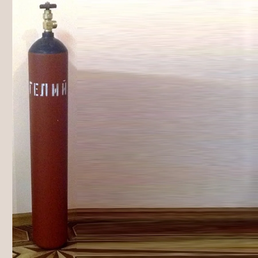 Cylinders under helium