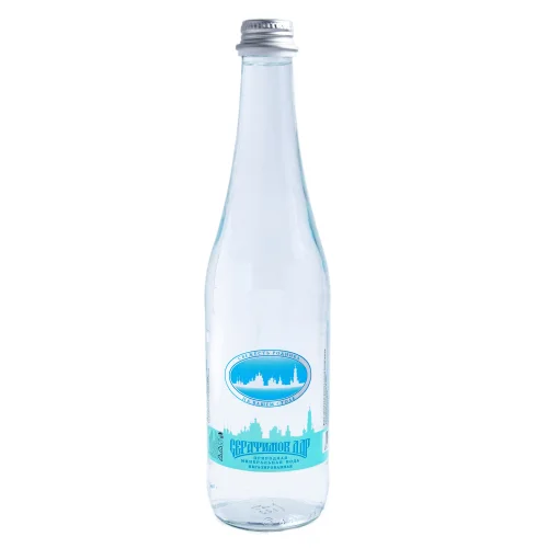Mineral drinking water 0.5l glass