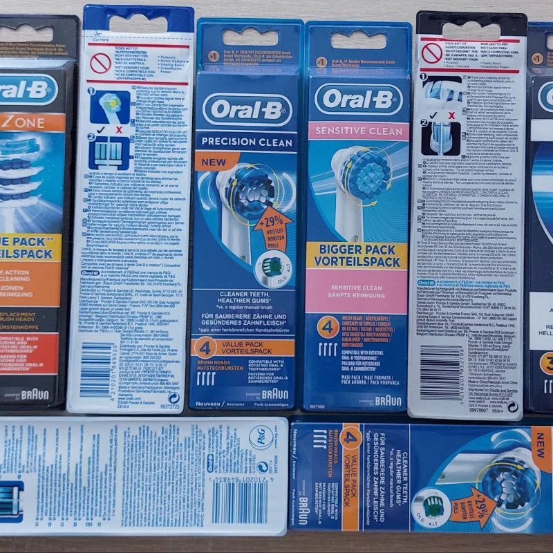 Cменные насадки ORAL-B для электрических зубных щеток 
