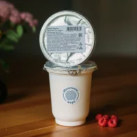 Yogurt 3.2%, 350 g. raspberries