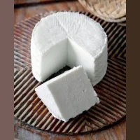 Young goat cheese