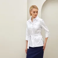 Medical jacket with button collar with 3/4 sleeve