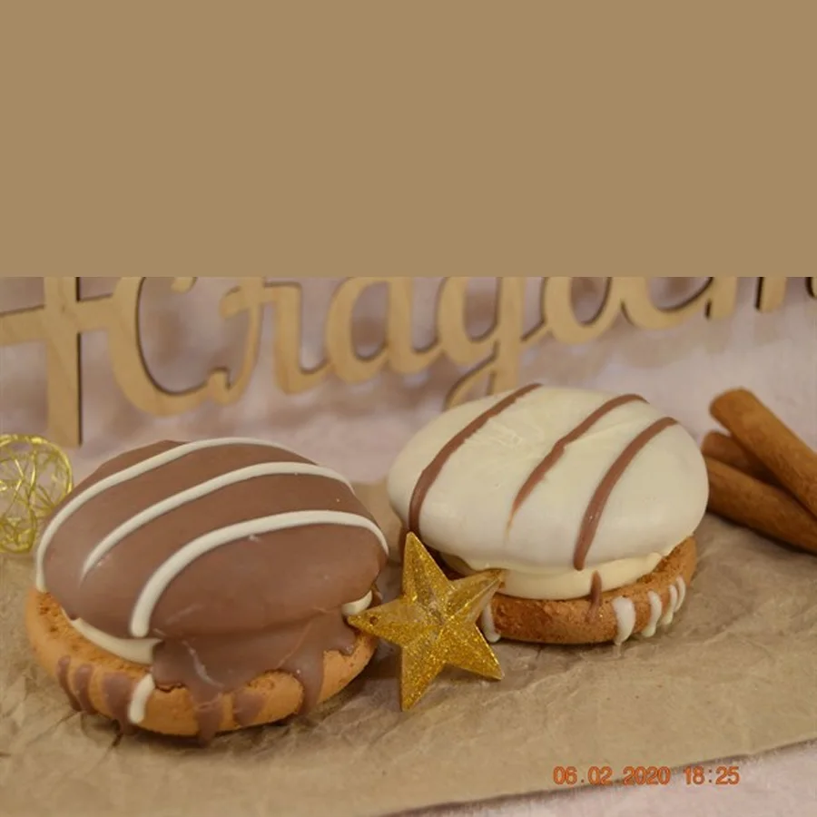 Печенье Чоко-пай в белой, в шоколадной глазури