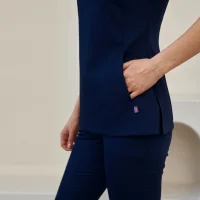 Медицинская блуза с имитацией банта с коротким рукавом 