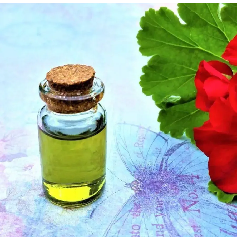 Massage oil with geranium essential oil
