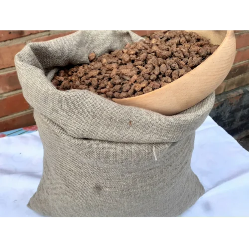 Seed flooring of the Nut Chuf