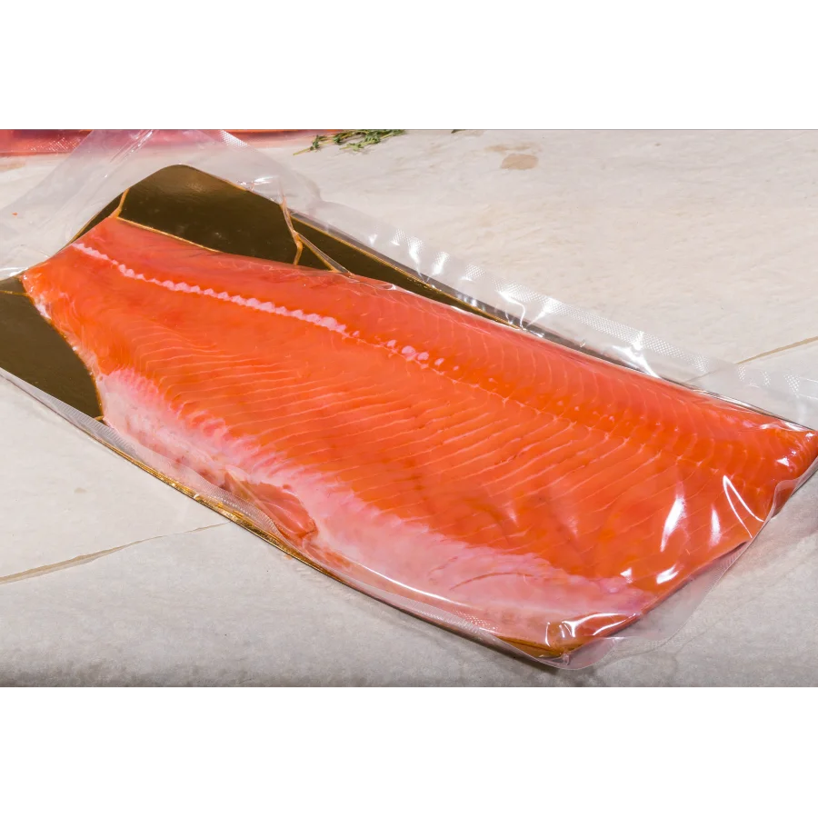 Salmon (salmon) x / to Plast