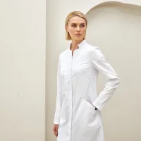 Medical gown with buttons with long sleeves 