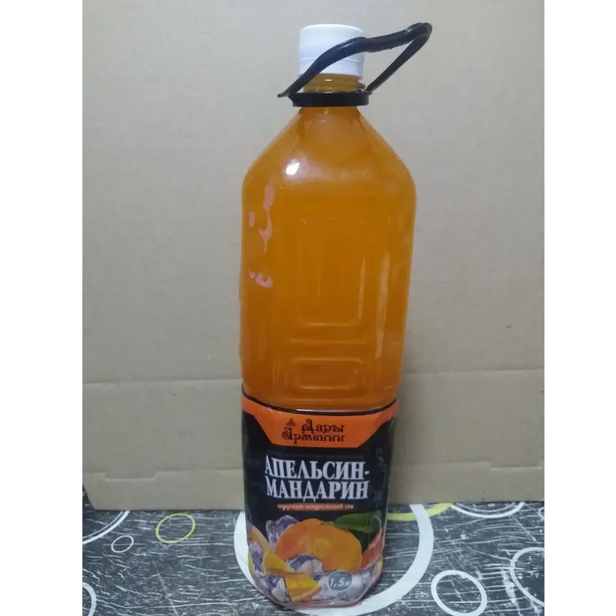 Non-alcoholic non-carbonated Orange-Tangerine drinks 