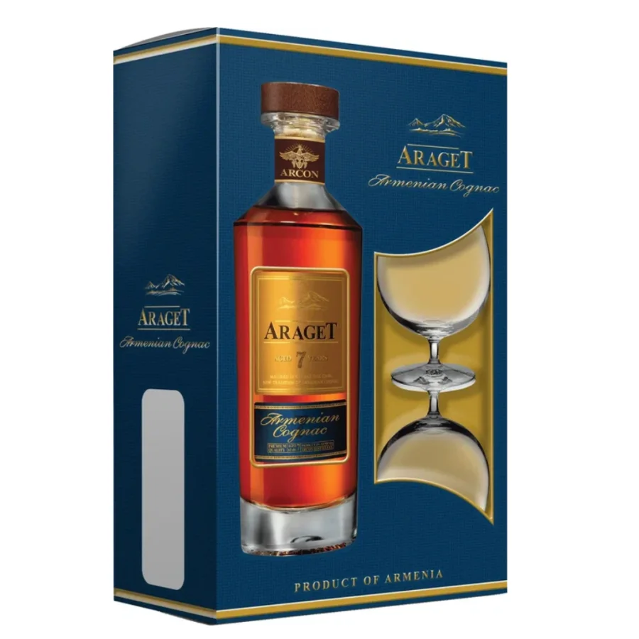 Cognac Marching Araghet 7 years with 2 glasses