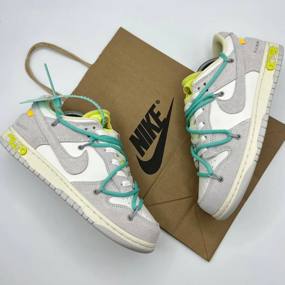 Nike Dunk Low "Off-White"