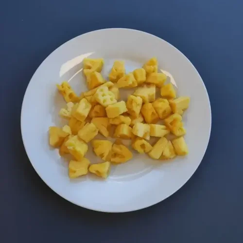 Pineapple Quin (fresh-frozen cube)