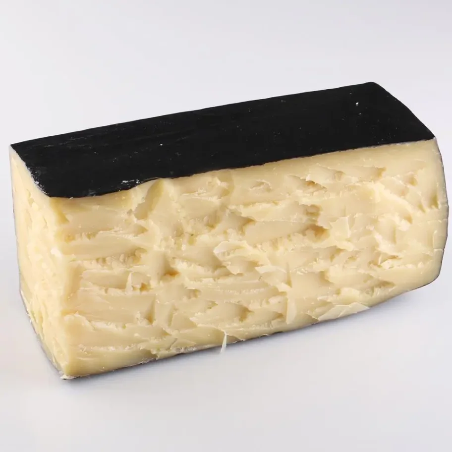 Сыр твёрдый 