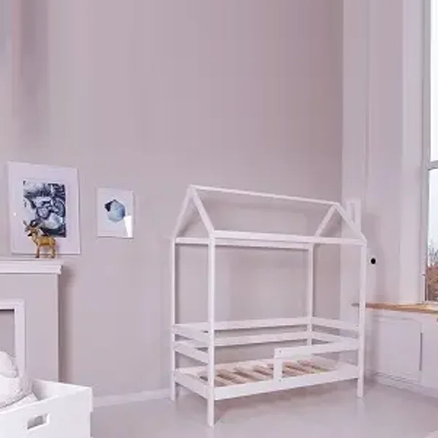 Детская кроватка домик-kiy