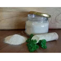 Dried horseradish root (powder)