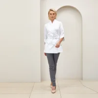 Medical smelling blouse with 3/4 sleeve 