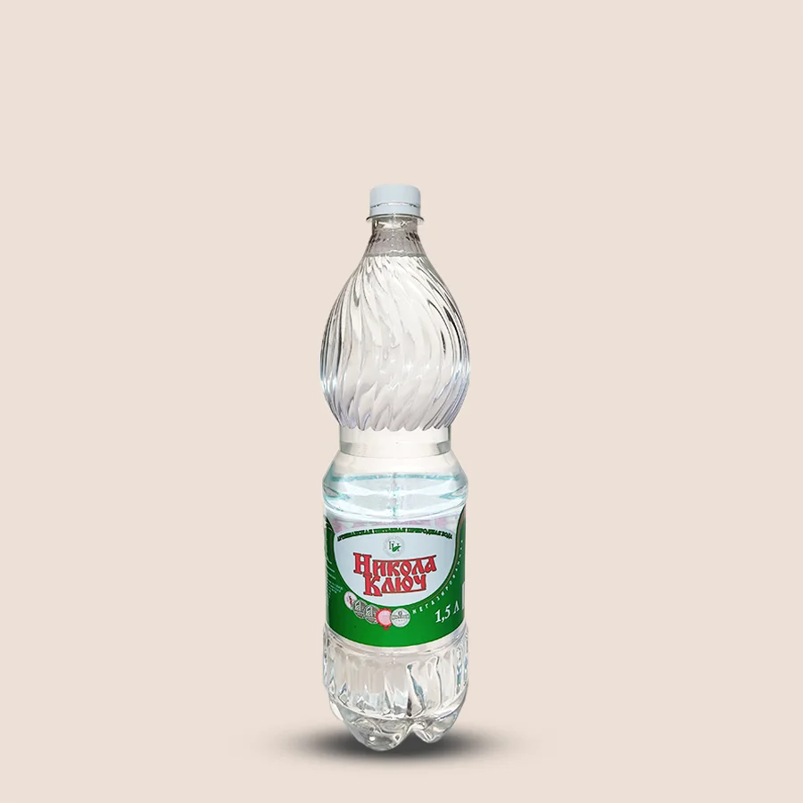 Питьевая артезианская вода, 1.5л, н/газ