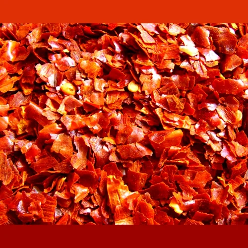 RED PAPRIKA FLAKES (1x1 mm), 700 gr.