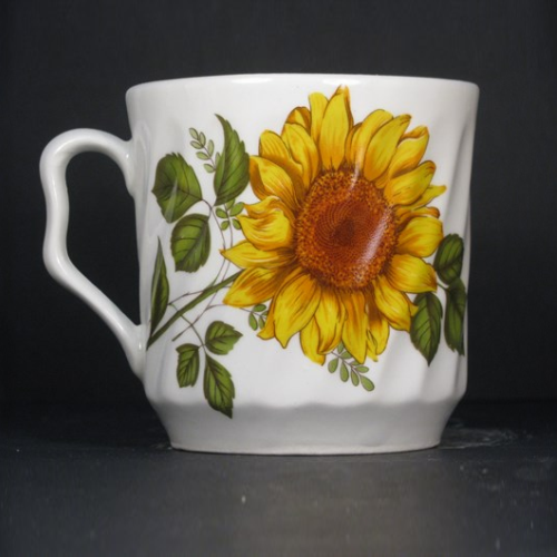 Mug twisted 330ml. Sunflower