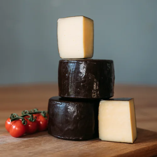 Swiss cheese, cheese head, 550-700g/5kg
