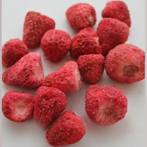 Freeze-dried strawberries (whole berries) 50 g