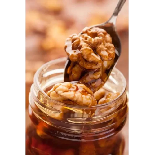 Грецкие орехи в сосновом меду Сосновый край 