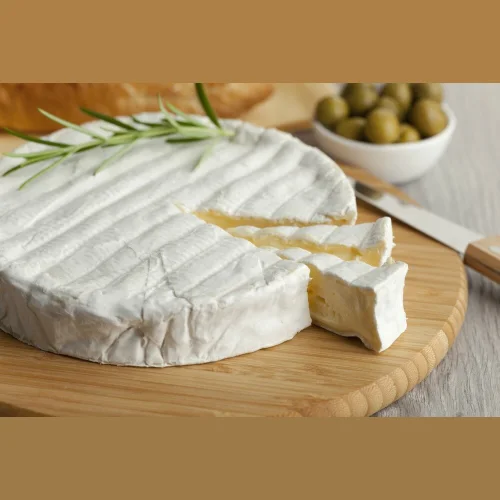 Сыр Бри Brie с белой плесенью