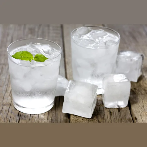 Food ice for drinks