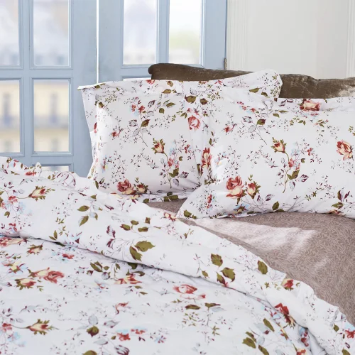 A set of bed linen (printed calico,100% cotton, 140 g/m2, assorted designs.)