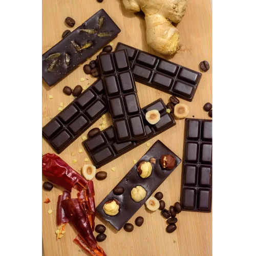 Honey Bitter Chocolate with Hazelnut