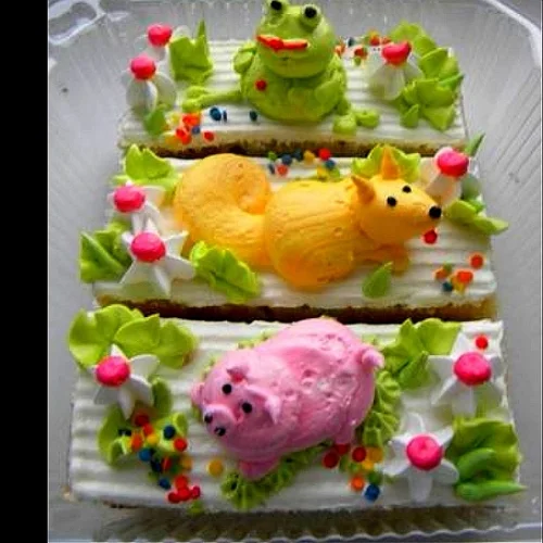 Sponge-cream cake for children 