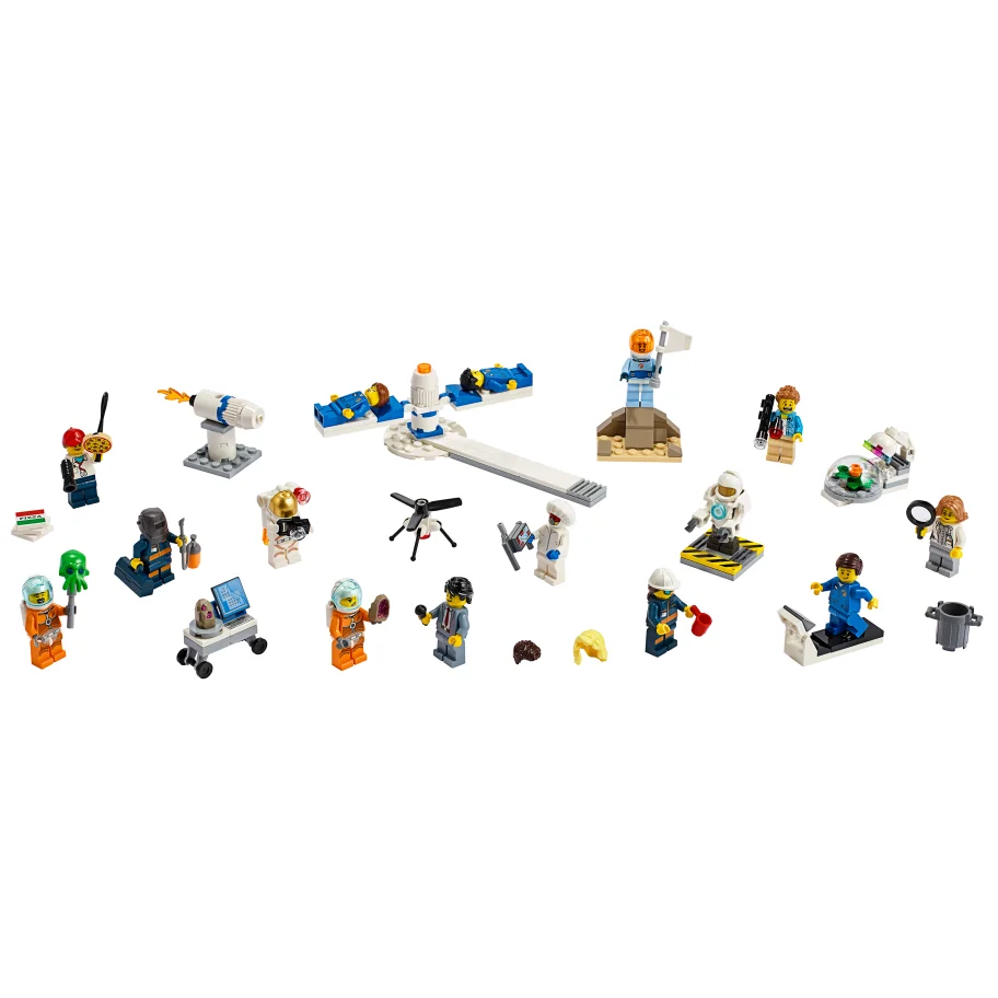 Конструктор LEGO City Комплект минифигурок Исследования космоса 60230