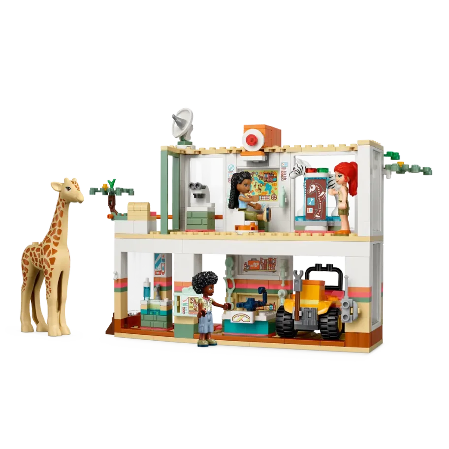 LEGO Friends Mia Rescue Station for Wild Animals 41717