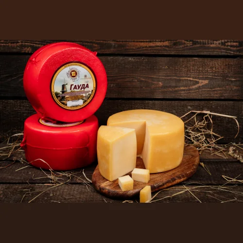 Cheese VOSKRESENSKY cheese MAKER "Gouda" 45% without zmzh (Russia)