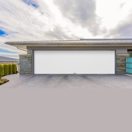 Sectional garage doorhan RSD01 BIW (2600x2000)