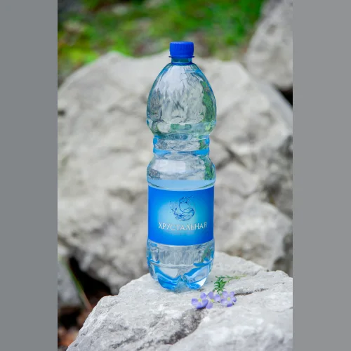 Natural drinking water 1.5l.