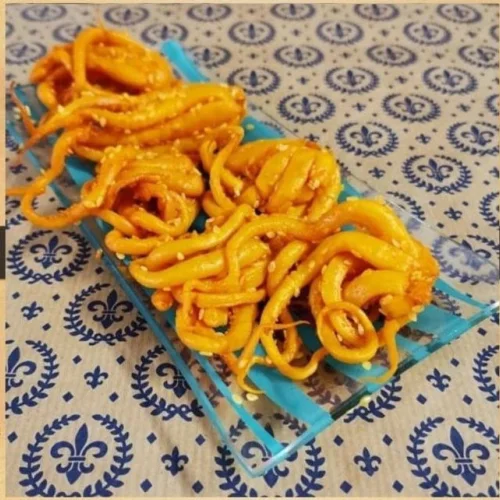Smoked tentacles in sesame caramel