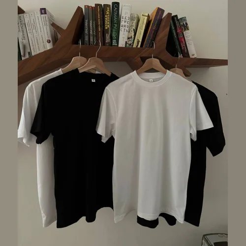 Cotton T-shirts/sweatshirts (b\w)