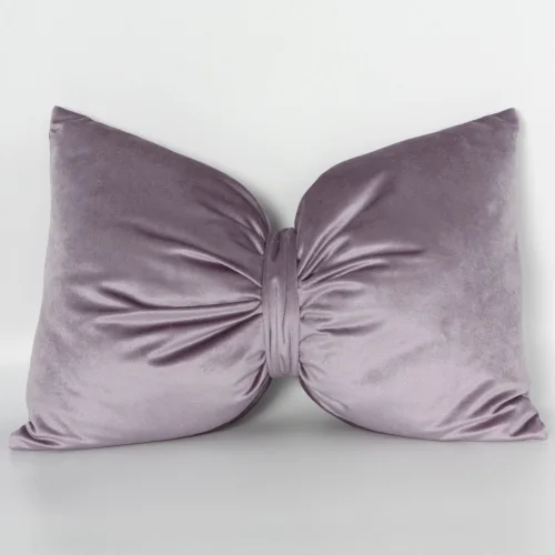 Decorative pillow "Bow"