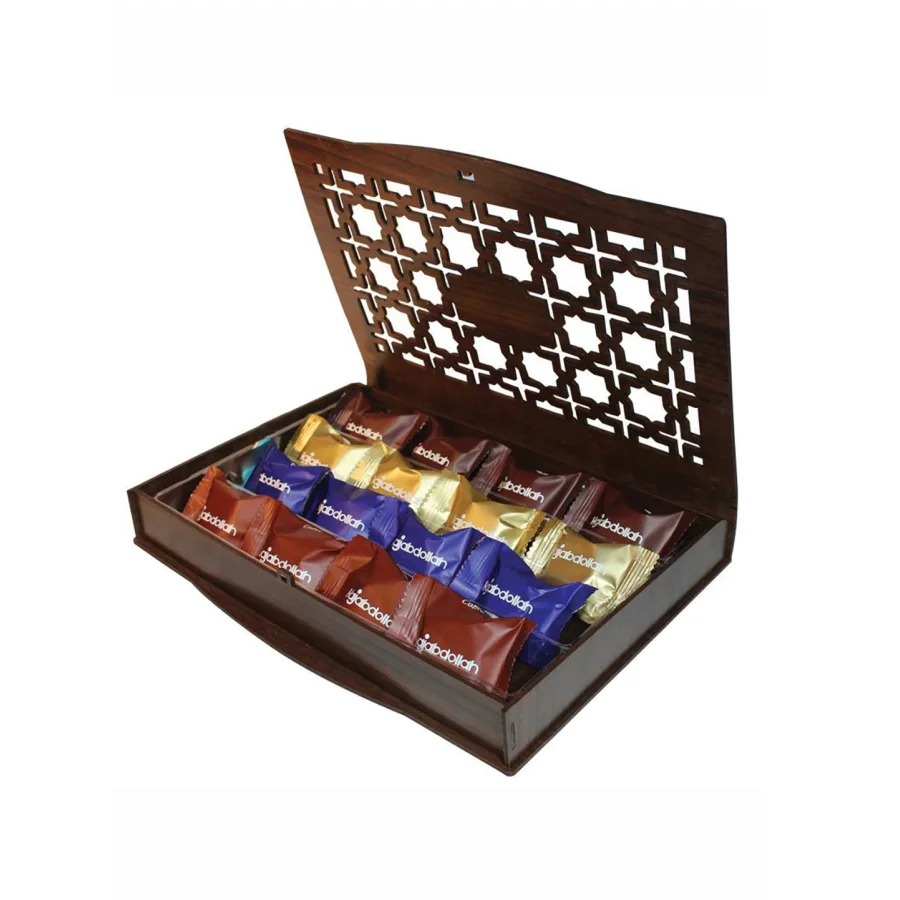 Sweets from pashmala "Carved box" with flavors of bitter chocolate, vanilla, cappuccino and cinnamon