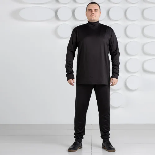 A set of adaptive thermal underwear
