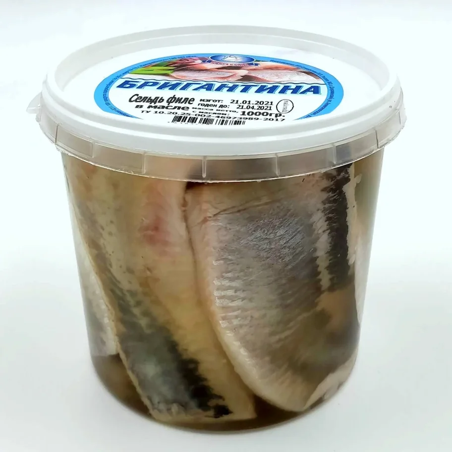 Fillet herring was a weakly salted 1000 gr. "Brigantine"