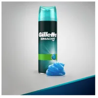 Shaving Gillette Mach3 Complete Defense gel for sensitive skin, 200 ml