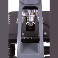 LEVENHUK 700M microscope