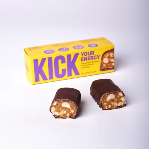 Арахисовый батончик «KICK» в карамельном шоколаде