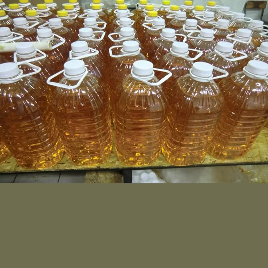Refined deodorized sunflower oil from the manufacturer.