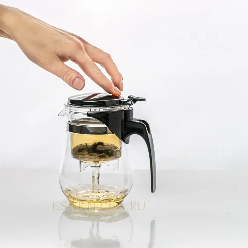 Teapot with glass button 500 ml