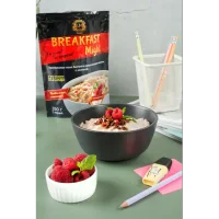 Протеиновая каша быстрого приготовления овсяная "Breakfast Might" с малиной, 350г